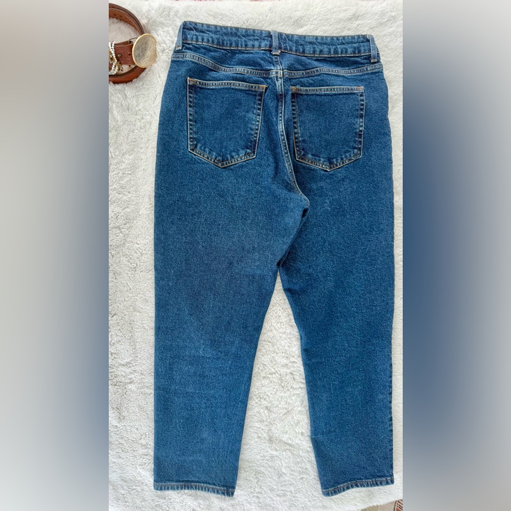H&M Mom Jeans | Medium Wash High Rise Denim - Picture 4 of 5